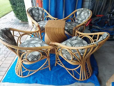 Outstanding Mid Century Bent Bamboo Rattan Table And Chair Set • $500