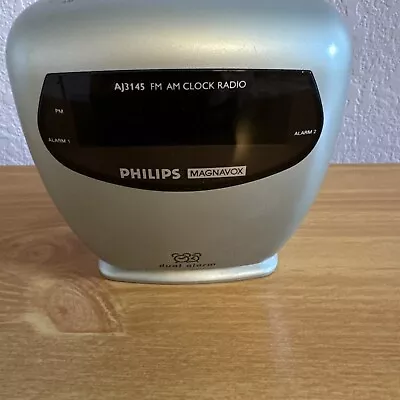 Philips Magnavox Dual Alarm Clock Am Fm Radio • $12.99