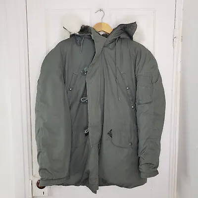 Vintage N-3B  Snorkel Parka Mens Medium 80s Military Issue Extreme Cold Weather • $124.99