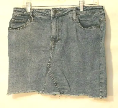 Mossimo Supply Co. Jean Mini Skirt Size 16/33 Light Blue Denim Cut Off Pockets • $0.99