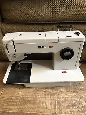 Vintage Pfaff 1221 Sewing Machine For Parts Or Repair Germany Made • $34.50