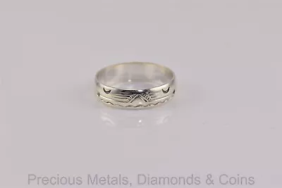 Sterling Silver 5mm Reversed Chevron Patterned Moon Band Ring 925 Sz: 8.5 • $18.50