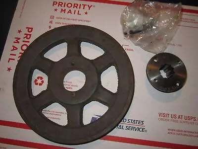 Farmall Cub - Ih Cub Rear Pto Pulley With Mounting Hub • $91.99