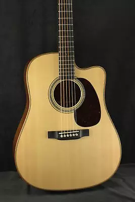 Martin Custom Shop Dreadnought Sitka Spruce Wild Grain East Indian Rosewood • $5999