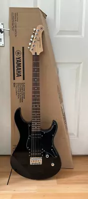 Yamaha Pacifica 120H • £170