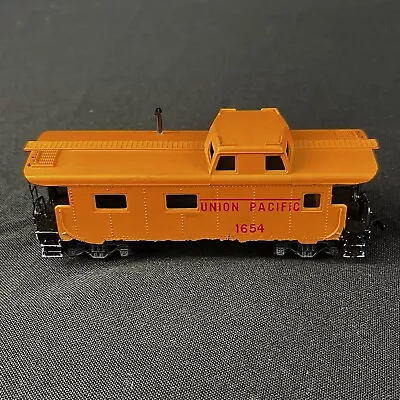 HO Scale Mantua Brand  Union Pacific  1654 Freight Train Caboose Repair Parts • $17