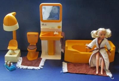 £29.95 • Buy Vintage Pedigree Sindy Sunshine Yellow Luxury Bathroom Set W/ Hairdryer 1977
