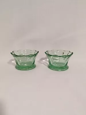 Vintage Green Glass Dessert Sherbet Custard Cups Set Of 2 Ice Cream Berry Bowls • $22.79