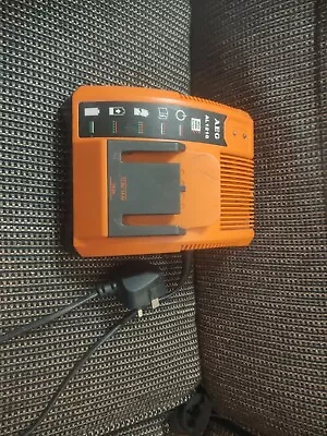 £29.90 • Buy AEG AL1218 Battery Charger 12v/14.4v/18v Li-ion Charger Only