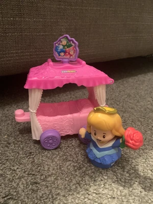 £4.99 • Buy Fisher Price Little People Aurora Sleeping Beauty + Vehicle