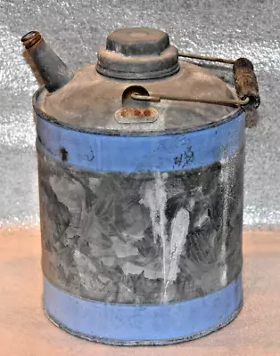 Vintage Galvanized Metal Gas/Oil Can 2 Gallons • $16.99