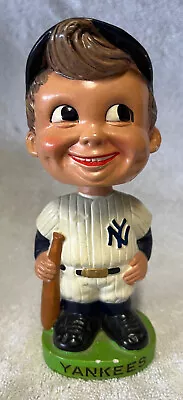 VINTAGE 1960s MLB NEW YORK YANKEES BOBBLEHEAD NODDER BOBBLE HEAD - GREEN BASE • $129