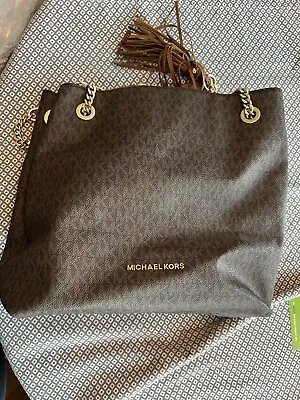 Michael Kors Purse • $20