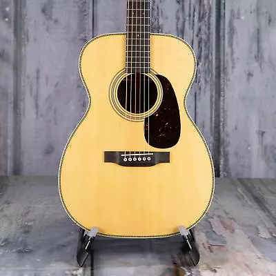 Martin 00-28 Natural • $3399