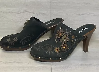 Pelle Moda Suede Autumn Fall Black Embellished Clogs Mules Heels Sz 9M • $18