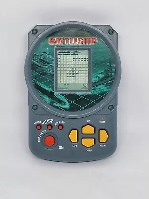 VINTAGE 1998 MB BATTLESHIP HANDHELD ELECTRONIC LCD GAME WORKING NEW Battery  • £6.99