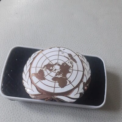 £15 • Buy UN Beret Vintage Badge