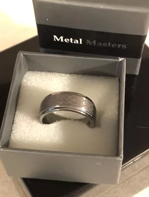 Tungsten Carbide Keon Celtic Mens  Wedding Band Ring Sz 10 • $35