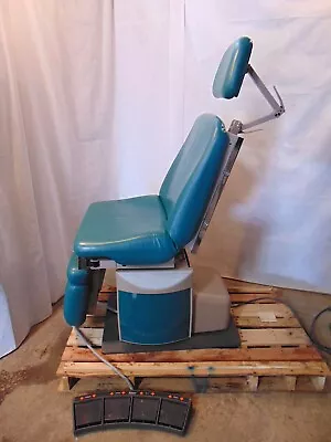 Midmark 319 75 Evolution Examination Procedure Chair & Foot Control S6321x • $1395