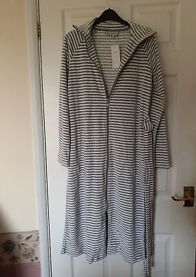 £9.95 • Buy M & S Love Sleep Zip Front Dressing Gown With Tie Belt UK Size 6-8 - BNWT