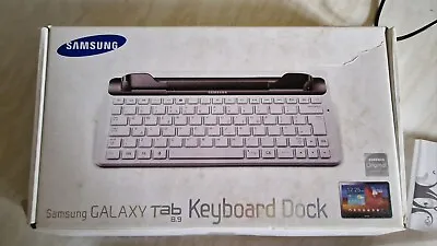 Samsung Galaxy Tab 8.9 QWERTY Keyboard Dock ECR-K15UWEGXEU RRP £69.99 • £12.99