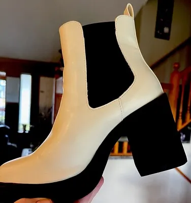 MIA Pull On Chunky Cayson Chelsea Ankle Boot Women's Size 8 M White Y2k • $15.39