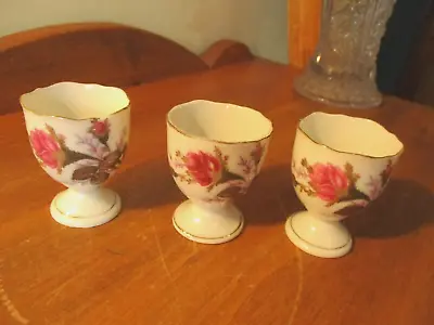 Vintage 3 Moss Rose Porcelain Egg Cups • $9.99