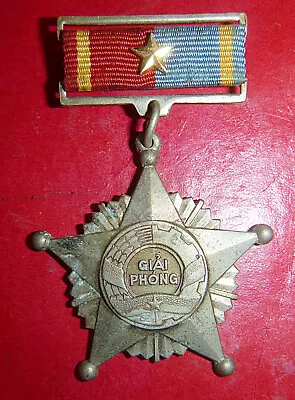 Medal - GIAI PHONG - Rare GUN METAL - Viet Cong - NLF - VC - Vietnam War - C.09 • $120