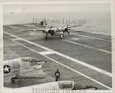 1960 Press Photo Aircraft Aboard Navy Aircraft Carrier USS Shangri-La • $19.99