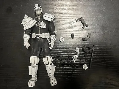 Mezco Judge Dredd Black And White Nycc 2015 Used Figure Authentic One 12  • $85