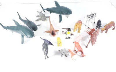 $11.18 • Buy VINTAGE Mixed Lot Of 20 Plastic Sharks & Zoo Farm Animals Toy Figures  