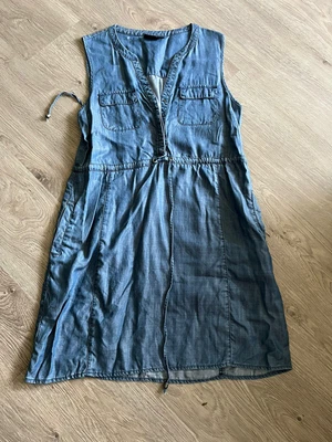 $7 • Buy Jeanswest Denim Dress Size 12 Ladies