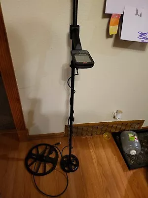 Minelab Equinox 900 Metal Detector 3720-0006 • $701