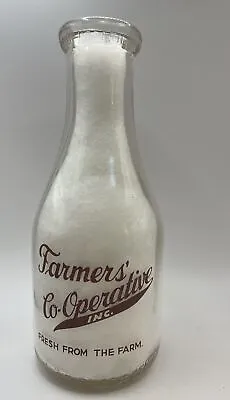 Vintage FARMER'S CO-OPERATIVE INC. ACL Quart Milk Bottle Hartford  Connecticut • $11