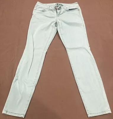 Cabi Womens Skinny Jeans Size 6 Light Blue EUC • $12.95