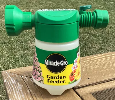 Miracle - Gro Garden Feeder For Hose Attachment Fertilizing & Pest Control • $17.50