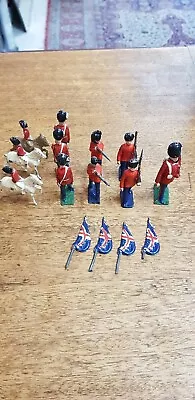 Bulk X 15 Vintage Lead Metal Assorted English Soldiers Horses & Flags • $50