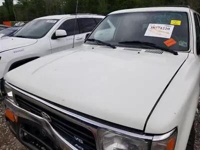 89-95 Toyota Pickup 4 Runner Oem Hood Assembly White  • $300