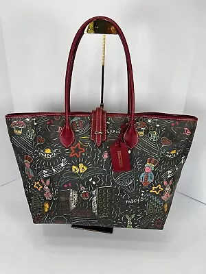Dooney & Bourke- Macy's Day Parade- Large Tote • $45