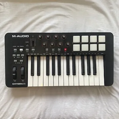 M-Audio Oxygen 25 IV - 25-Key USB MIDI Keyboard Controller - BRILLIANT CONDITION • £50