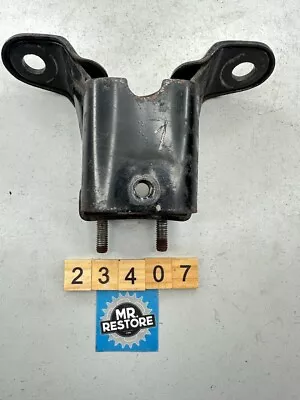 Yamaha V70 V80 V90 Handle Bar Bracket 296-23461-02-33 • $55