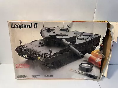 Testors Leopard II Main Battle Tank 1/35 Military Model Kit #820 1985 • $32