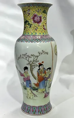 Antique Chinese Famille Rose Enamel Qianlong Marked Republic Period Vase • $1120