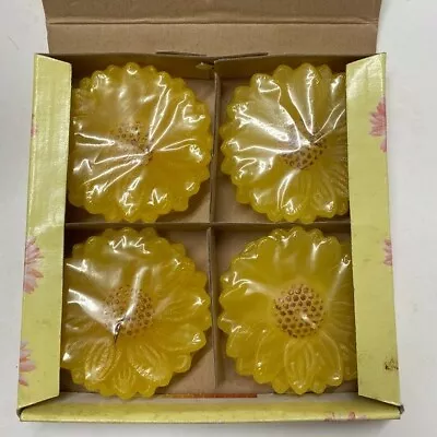 Floating Daisies Citronella Candles (4) New In Box New Old Stock  • $15.90