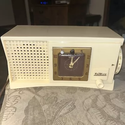 Vintage ￼ Travler Early 1950s Clock Radio And Timer! Working! • $49.99
