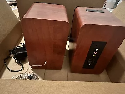 SaiYin Woodgrain Bookshelf Speakers  36W X 2 Powered Bluetooth • $40