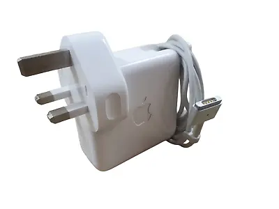 Geniune Apple A1436 45W MagSafe 2 MacBook Air AC Power Adapter With UK Plug • £21.95
