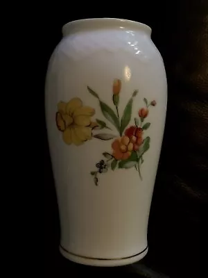 B&G Copenhagen Porcelain Floral Vase #678 Gold Rim - 5.5  Tall - Ex. Condition • $18