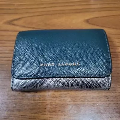 Marc Jacobs Key Case • $27.36