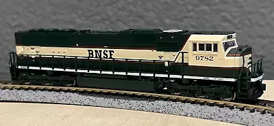 KATO 176-6301 SD70MAC BNSF Executive #9782 DCC Ready N-Scale Fast Shipping • $159